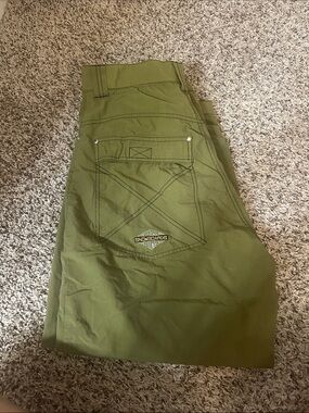 Snowboarding Olive Green Men's Pants